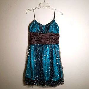 Short elegant dress.